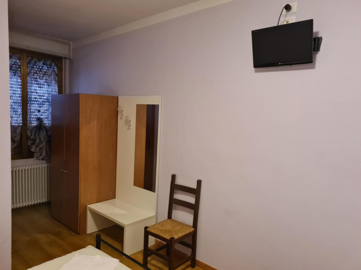 Hotel New Napoleonico Bondeno Zewnętrze zdjęcie